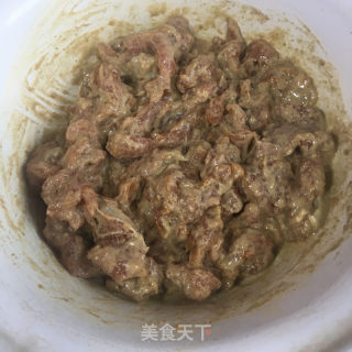 番茄金针菇肉片汤的做法步骤：2