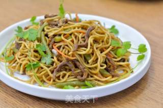 牛肉豇豆焖面的做法步骤：10