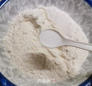 素馅盒子的做法步骤：1