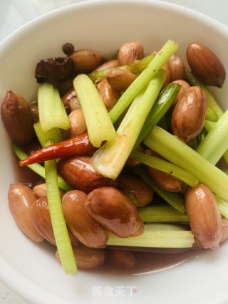 芹菜拌花生的做法步骤：4