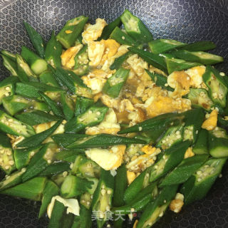 鸡蛋炒秋葵的做法步骤：7