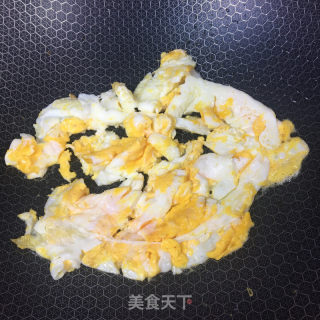 鸡蛋炒秋葵的做法步骤：5