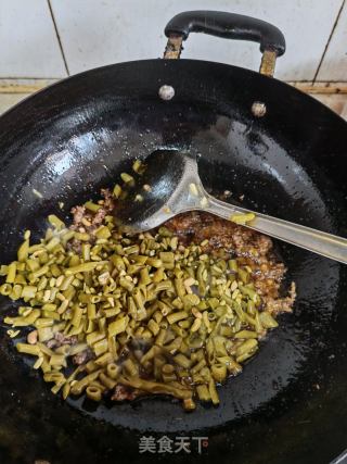 牛肉酸豇豆的做法步骤：5