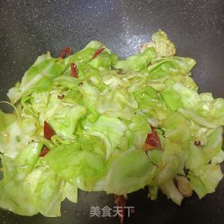 火爆圆白菜的做法步骤：6