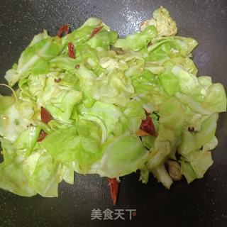 火爆圆白菜的做法步骤：5
