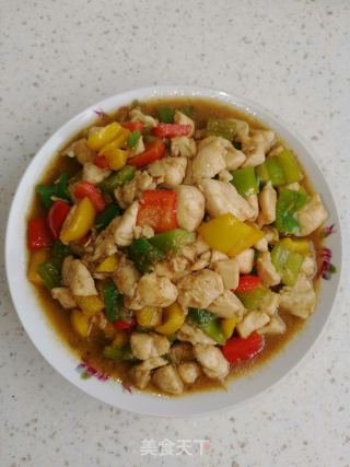 彩椒炒鸡丁的做法步骤：7