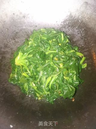 蒜香菠菜的做法步骤：5