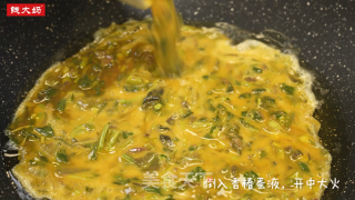 香椿炒蛋的做法步骤：8