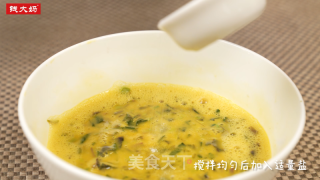 香椿炒蛋的做法步骤：7