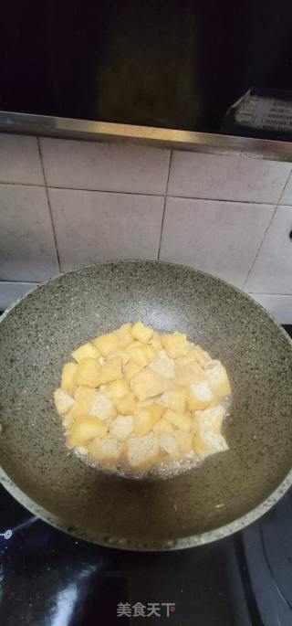 韭菜烧油豆腐的做法步骤：6