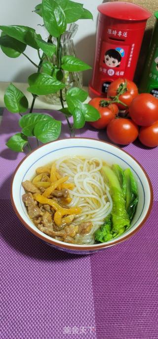 榨菜瘦肉汤米粉的做法步骤：12