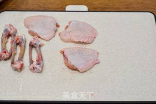 烤鸡翅串的做法步骤：2