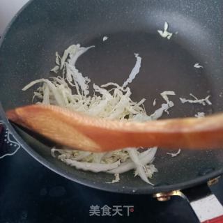 鹅肉时蔬炒米粉的做法步骤：9
