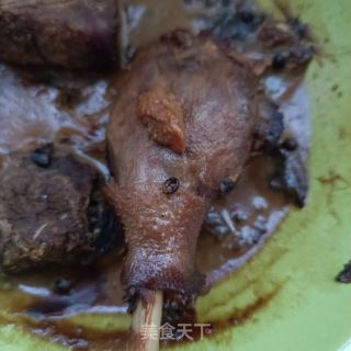 鹅肉时蔬炒米粉的做法步骤：4