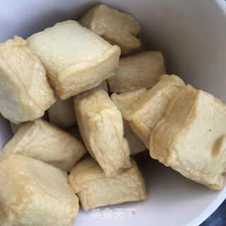 羊肚菌裙带菜汤的做法步骤：1