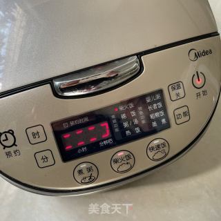 电饭煲焖猪蹄的做法步骤：6