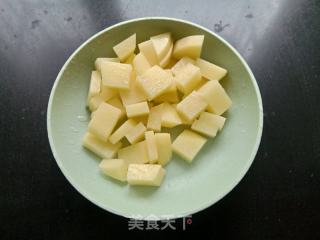 土豆鸡肉拌饭的做法步骤：3
