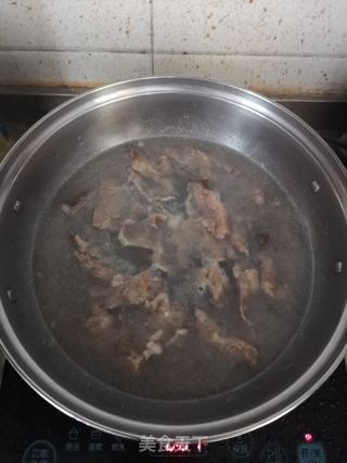 酸汤肥牛的做法步骤：7