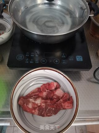 酸汤肥牛的做法步骤：6