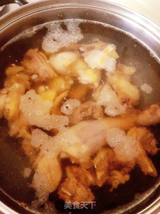 姬松茸鸡汤的做法步骤：1
