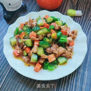 蔬菜炒鸡丁的做法步骤：12