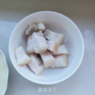 五花肉炖菠萝的做法步骤：3