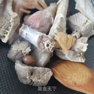 酸萝卜炖大鹅的做法步骤：12