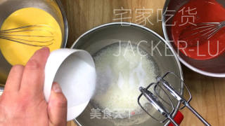 超级厚实红丝绒旋风卷，有颜值又美味，口感细腻绵柔。的做法步骤：6