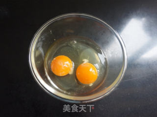西芹滑蛋的做法步骤：2
