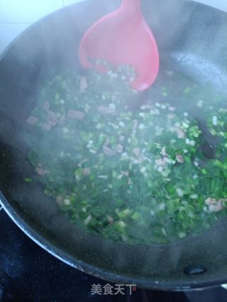 肉丁韭菜打卤面的做法步骤：14