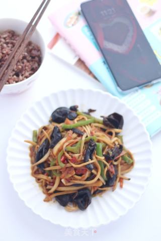 低卡鱼香杏鲍菇的做法步骤：9