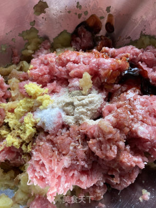 蒸土豆肉丸子的做法步骤：8