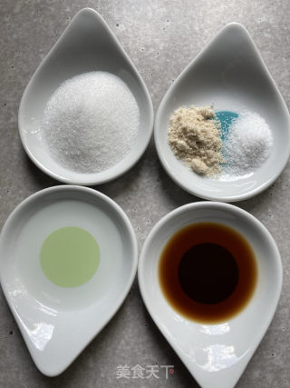 甜酸猪颈肉的做法步骤：3