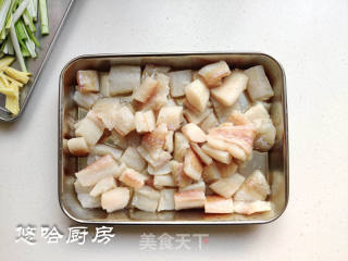 葱烧鳕鱼的做法步骤：2