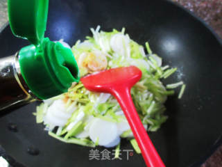 韭黄炒山药的做法步骤：6