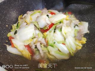 五花肉炒娃娃菜的做法步骤：7