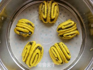 南瓜香豆花卷的做法步骤：12
