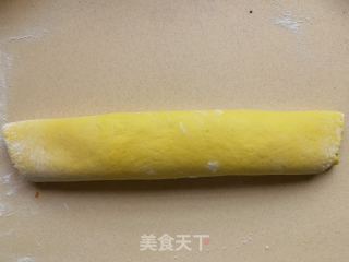 南瓜香豆花卷的做法步骤：7
