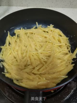 土豆饼的做法步骤：8