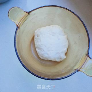 荠菜包子的做法步骤：1