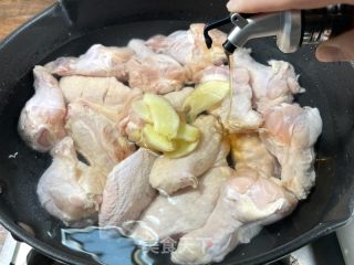 鸡翅煲的做法步骤：3