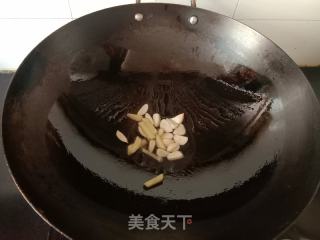 双椒回锅肉的做法步骤：4