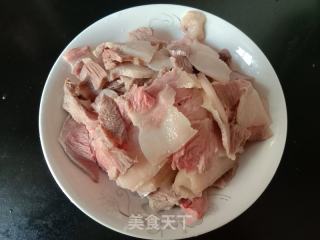 双椒回锅肉的做法步骤：3