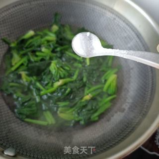 鸽汤菠菜的做法步骤：8