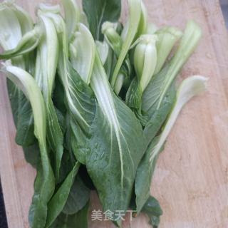 油菜拌护心肉的做法步骤：1