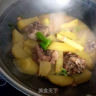 土豆炖排骨的做法步骤：14