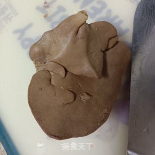 猪肝冷盘的做法步骤：2