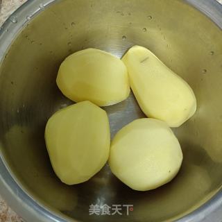 小炒土豆丝的做法步骤：1