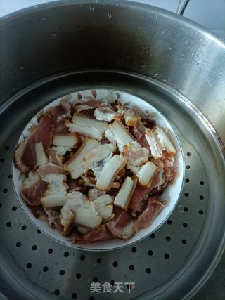 香菇蒸腊肉的做法步骤：8