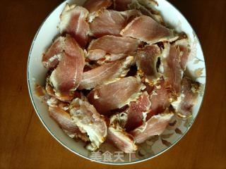 香菇蒸腊肉的做法步骤：6